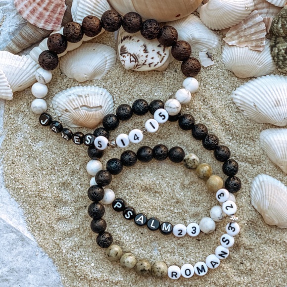 Bracelets - Picture 3 of 6